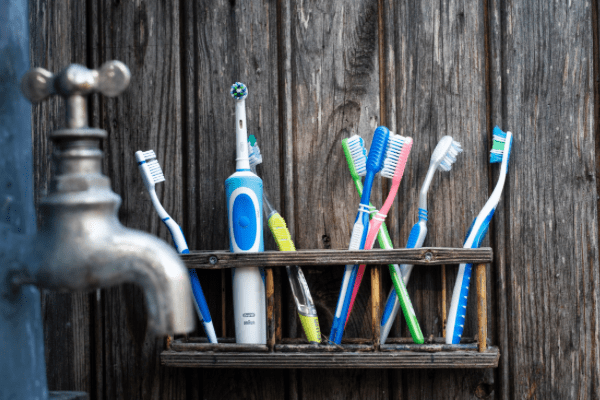  Как выбрать зубную электрощетку