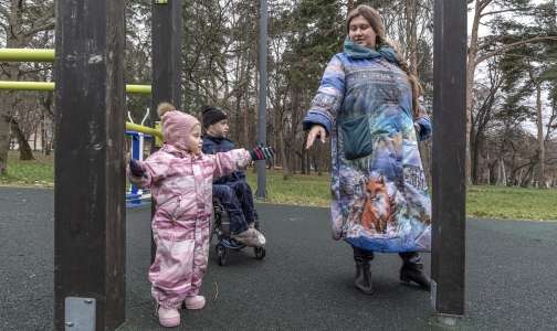 «Где я и где колясочники?» Как Ольга приняла в семью детей со spina bifida | Правмир